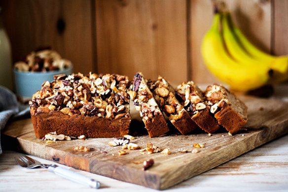 carry-on-cooking-foodfotografie-foodblog-veganes-bananenbrot-mit-nuessen300dpiWEB