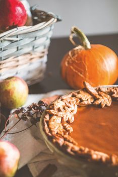 callwey-british-christmas-pumpkin-pie-vegan